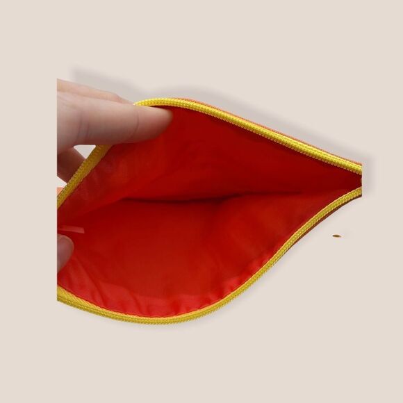 NWT Wool + Pepper Co. HONEYMOON VIBES Cosmetic Bag - Picture 3 of 3